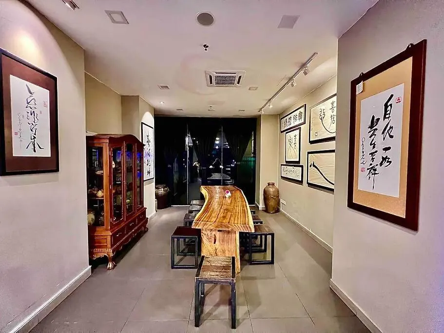 Cbd Sky Suites 2Br 7Pax Kota Kinabalu 0*,